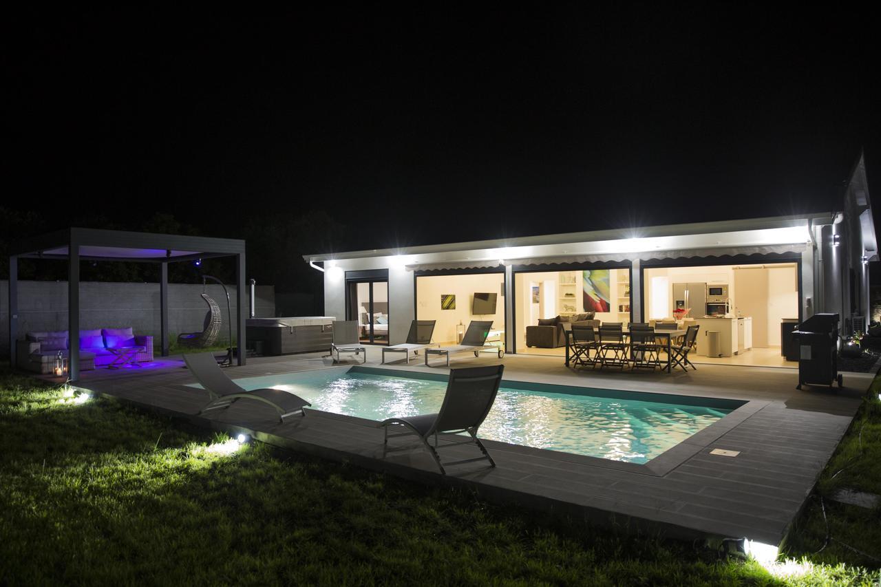 Villa Blue Lagoon - Perle Des Salines サン・フランソワ エクステリア 写真